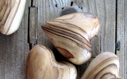hearts carved out of olive wood